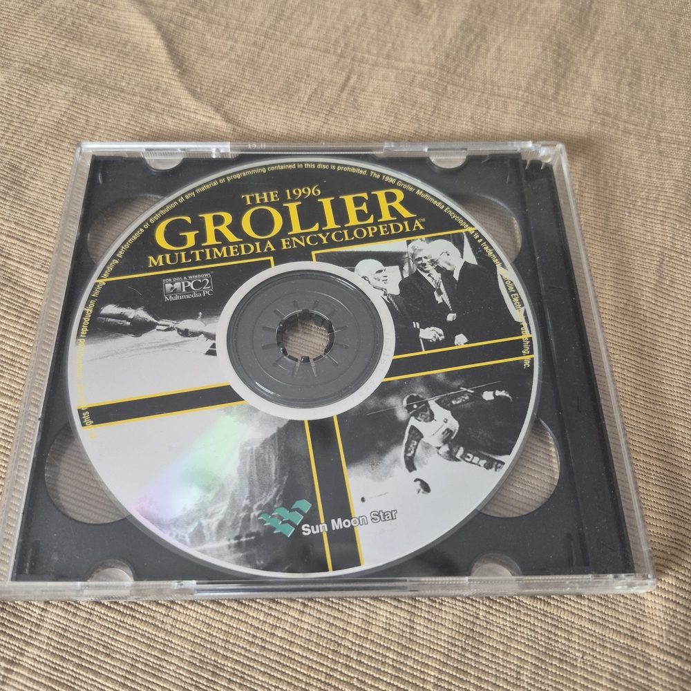 1996 Grolier Multimedia Encyclopedia PC disc